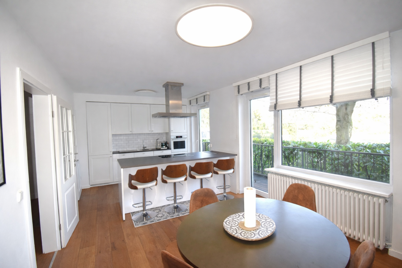 Hochwertige 5-Zimmer-Garten-Maisonettewohnung in Düsseldorf Wittlaer